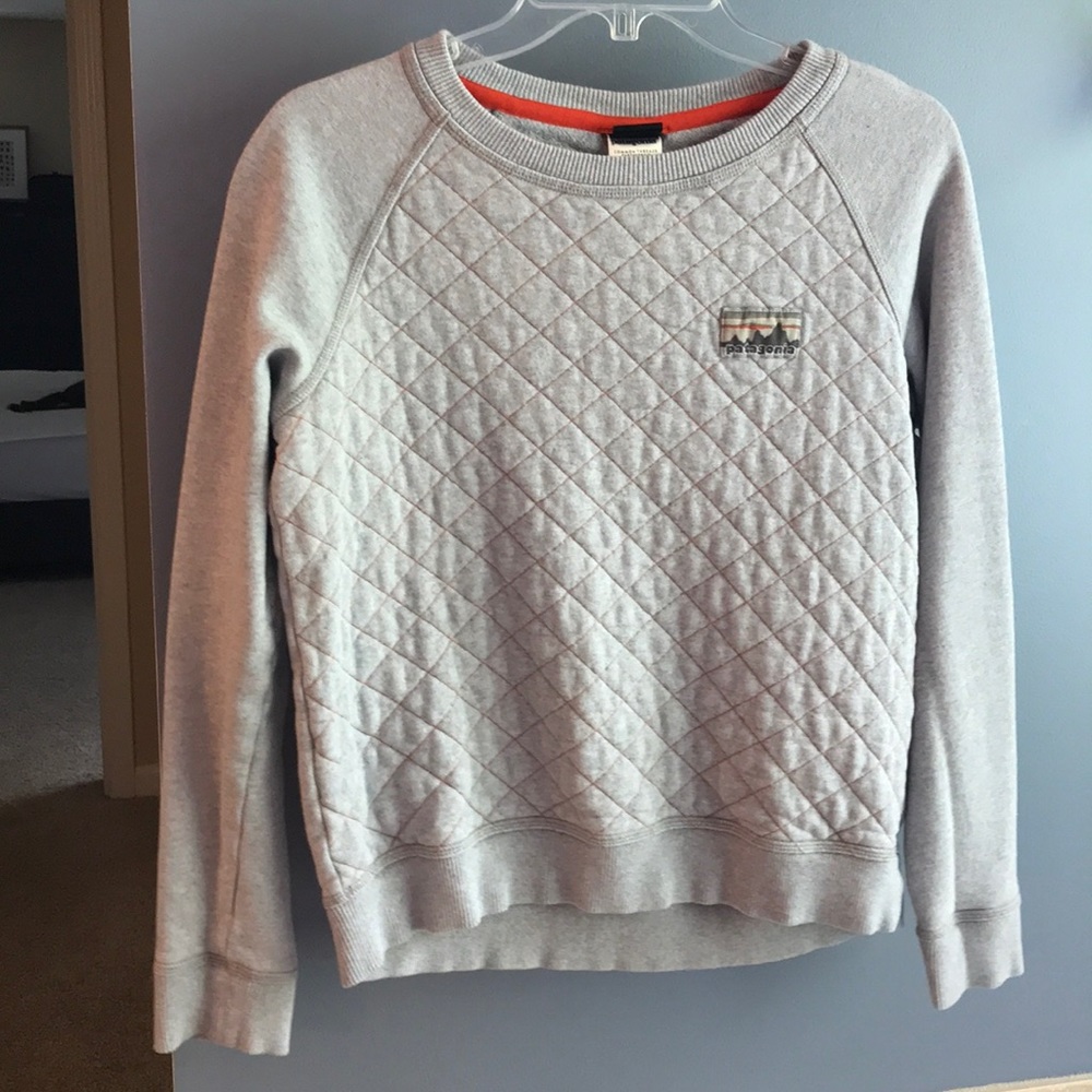 Patagonia crew neck sweatshirt